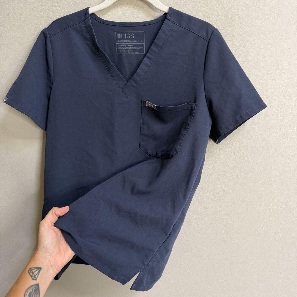 FIGS Night Sky Blue Grey Catarina One-Pocket Scrub Top Size Small - Picture 8 of 13